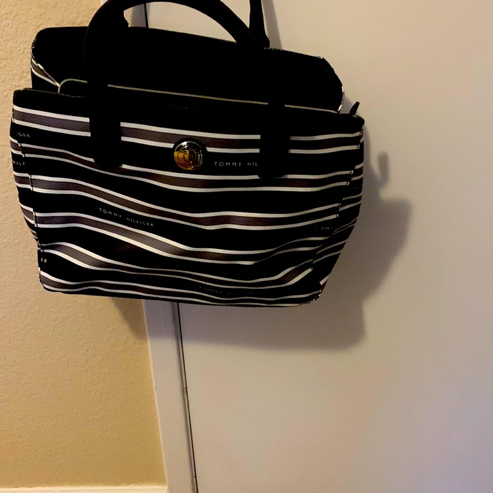 TOMMY HILFIGER PURSE